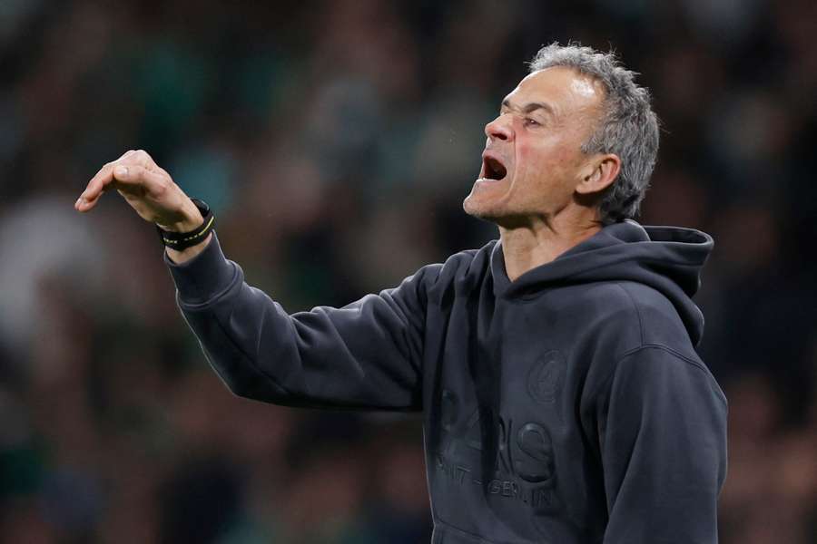 Enrique nebol s výsledkom spokojný.