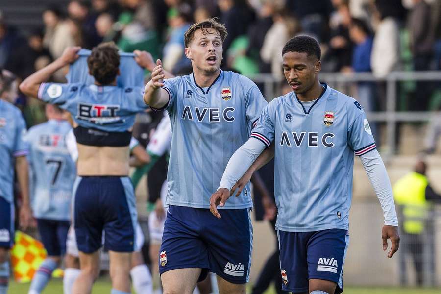 Willem II's Rob Nizet (R) and Ringo Meerveld are frustrated after their side's 2-1 loss to FC Dordrecht
