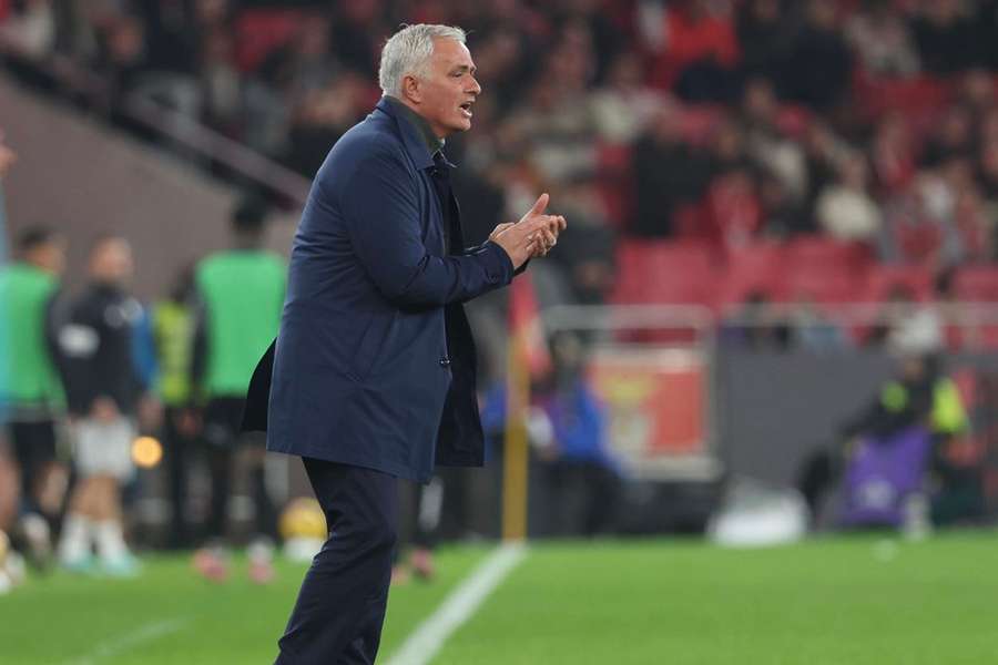José Mourinho, treinador do Benfica