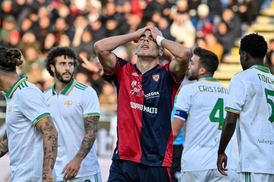 AS Roma, învinsă de Cagliari