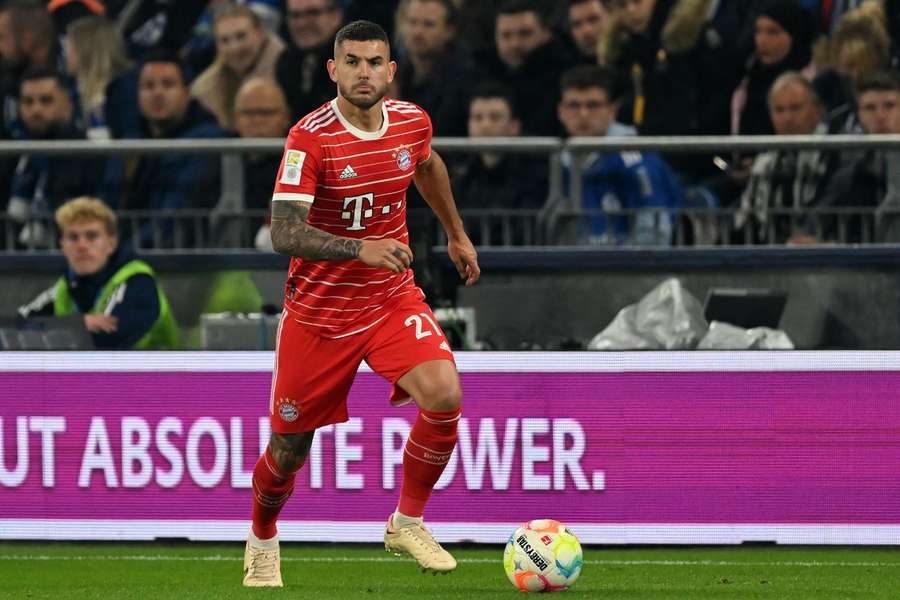 Bayern si chce udržať Hernándeza, objavujú sa špekulácie o záujme PSG