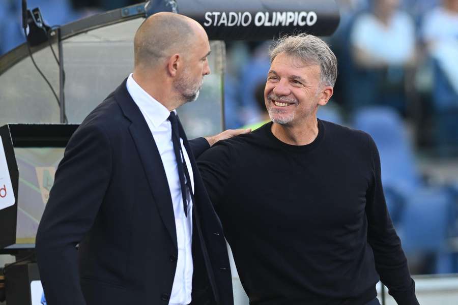 Marco Baroni e Igor Tudor si salutano prima di Lazio-Juventus