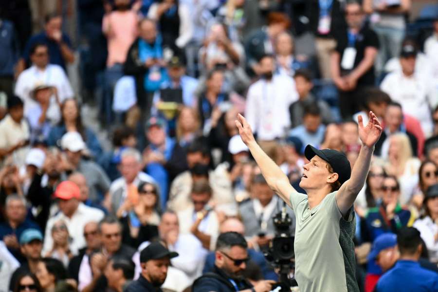 Sinner celebra el triunfo en el Abierto de EEUU