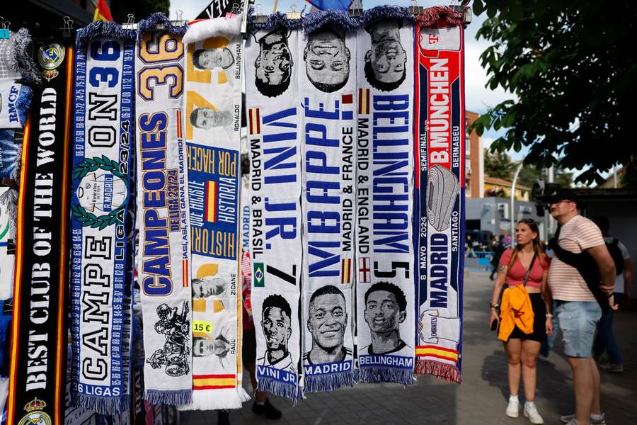 Clube vai propor expulsão imediato dos sócios titulares dos cartões