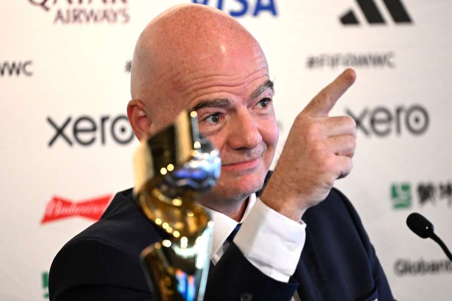 Infantino hoopt nog meer kaarten te verkopen