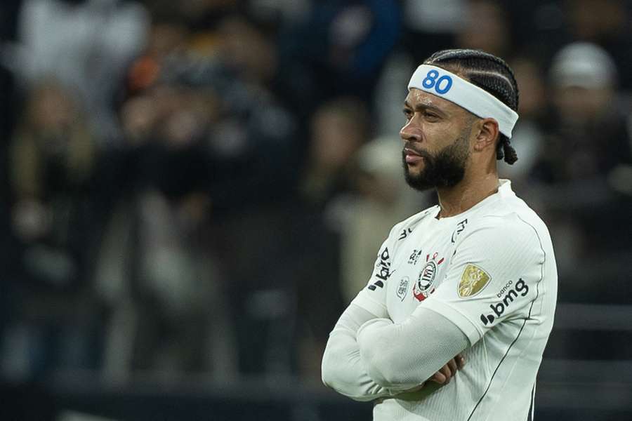 Memphis seguirá sua carreira fora do Corinthians Memphis seguirá sua carreira fora do Corinthians