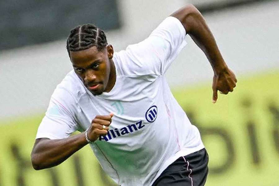 Nová útočná síla Staré dámy Jonathan David Nová útočná síla Staré dámy Jonathan David