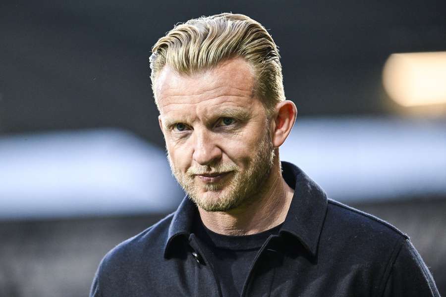 Former Liverpool star Dirk Kuyt sacked by Beerschot after suffering brutal relegation