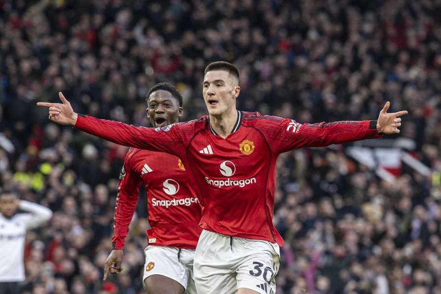 Benjamin Šeško rozhodl v nastavení o další výhře Manchesteru United.