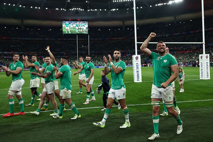 Les joueurs irlandais célèbrent leur victoire sur l'Afrique du Sud.