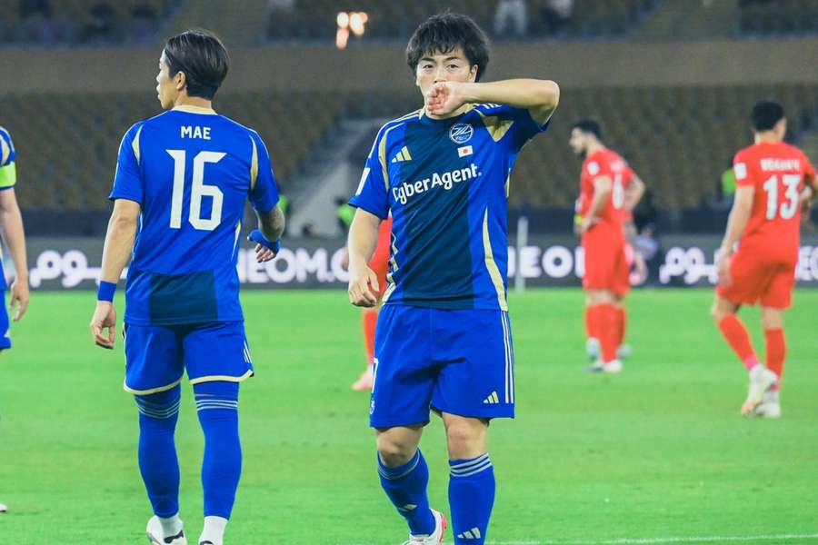 Yuki Soma festeja o golo