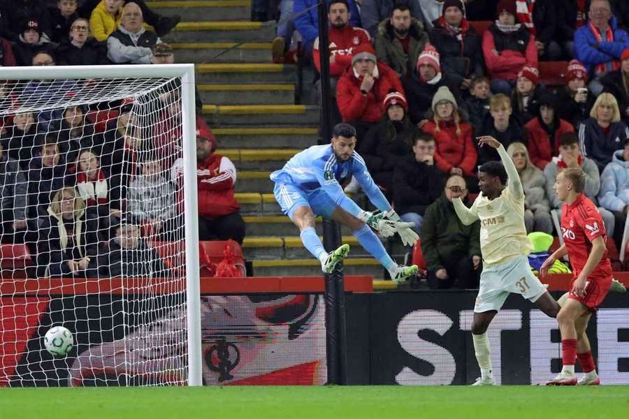 Shakhtar Donetsk's Lucas Ferreira scores his side's second goal of the game