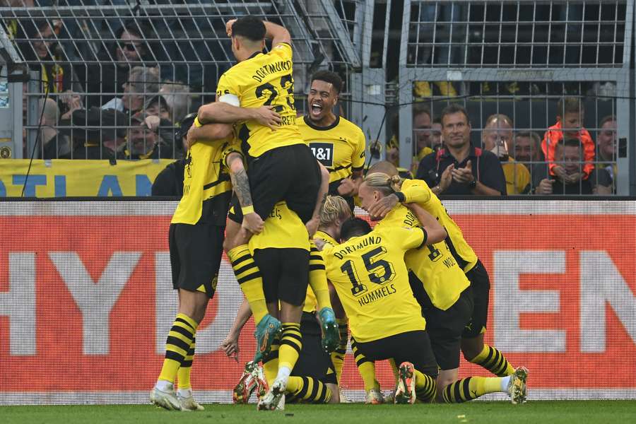 L'esultanza del Dortmund sul gol vittoria