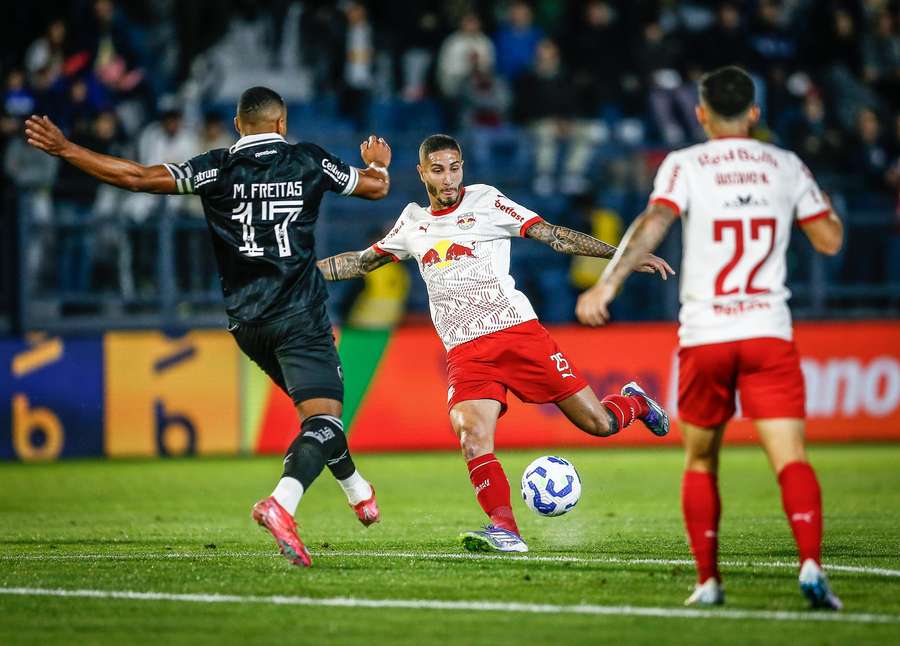 Praxedes teve gol anulado no começo Praxedes teve gol anulado no começo