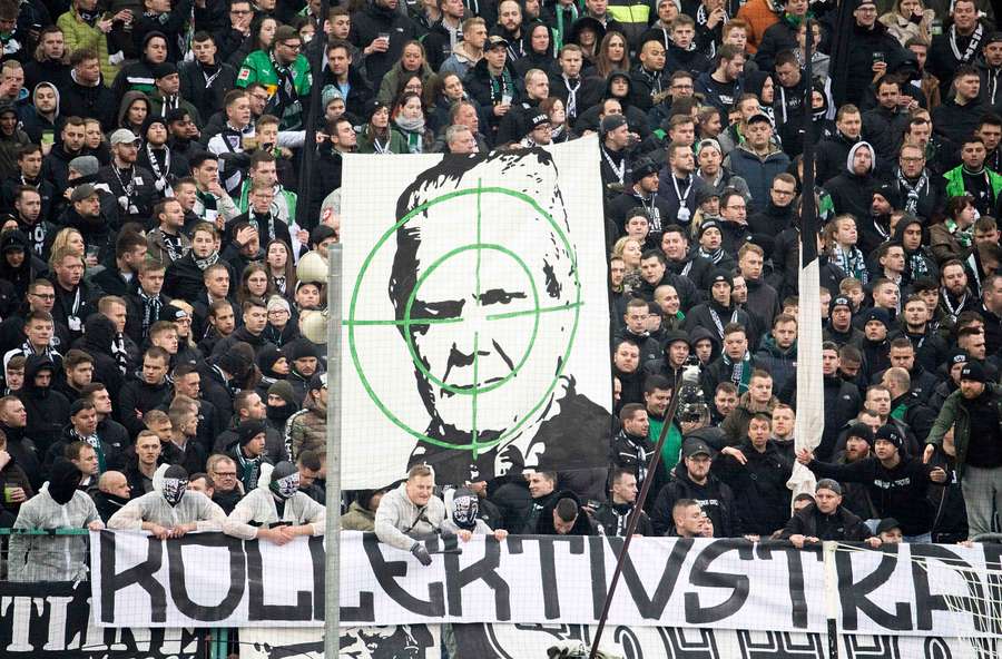 Gladbach-fans med klart budskab mod Dietmar Hopp