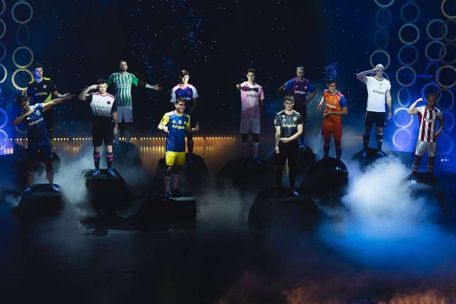 La Kings League presentó sus nuevas camisetas durante los Premios Corona de Oro
