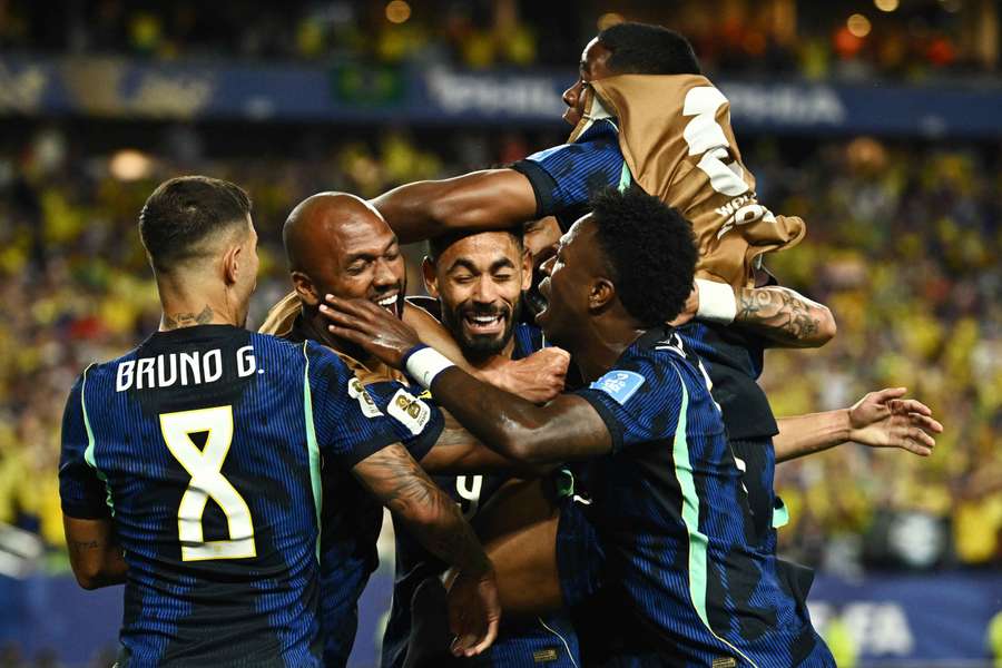 O Brasil conseguiu a vitória do alívio diante do Haiti O Brasil conseguiu a vitória do alívio diante do Haiti