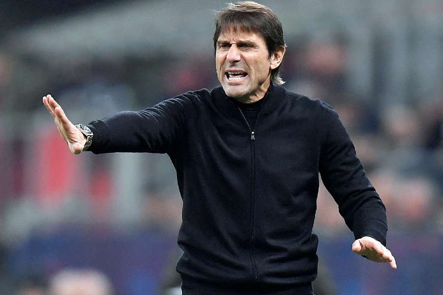 Conte has been resting following gallbladder surgery