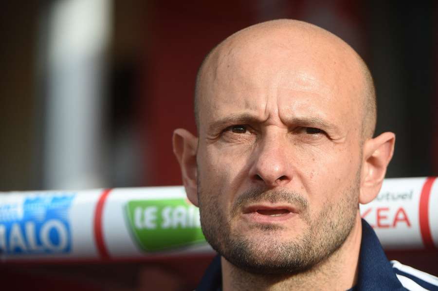 Julien Lachuer va succéder à Eric Roy comme entraîneur de Brest Julien Lachuer va succéder à Eric Roy comme entraîneur de Brest