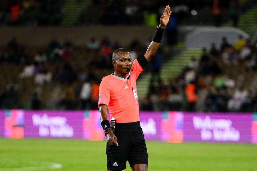 Ndala vai arbitrar o jogo de abertura da CAN-2025