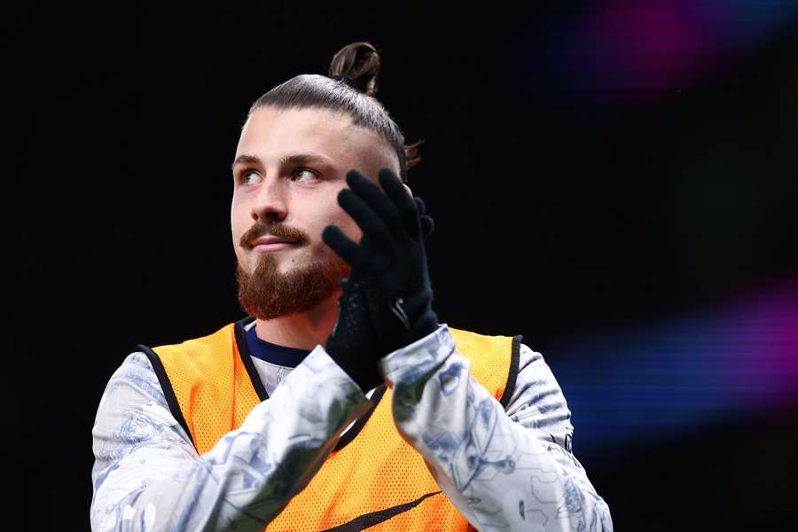 Interes din Serie A pentru Radu Drăgușin