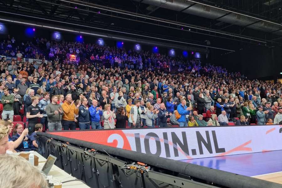 Ook in Groningen volle tribunes