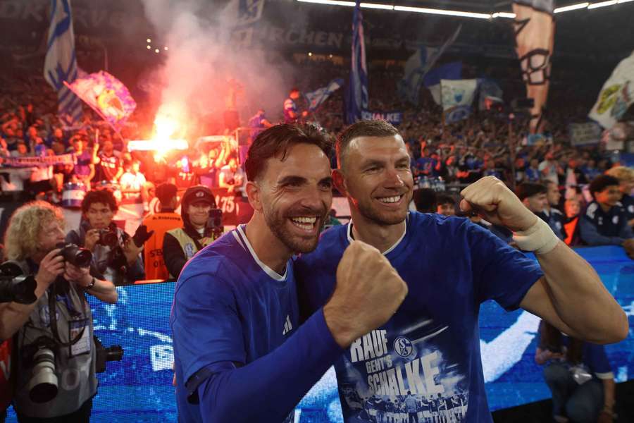 Powrót Schalke 04 Gelsenkirchen do elity po pokonaniu Fortuny Duesseldorf