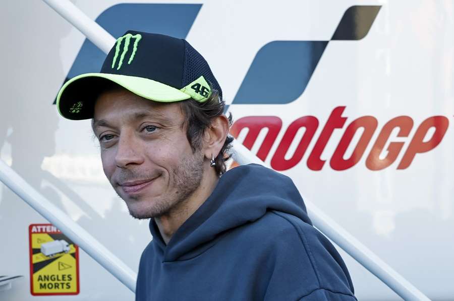 Valentino Rossi devine pilot oficial BMW