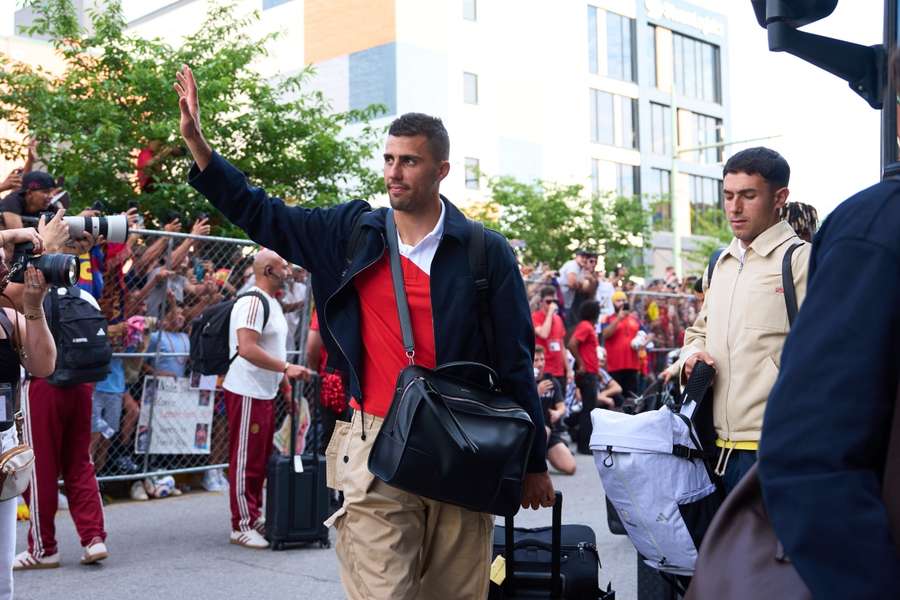 Rodri saluda a su llegada a Chattanooga