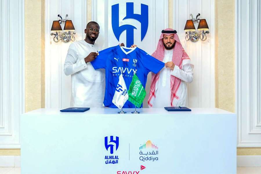 Koulibaly, en su presentacion como nuevo jugador del Al Hilal.