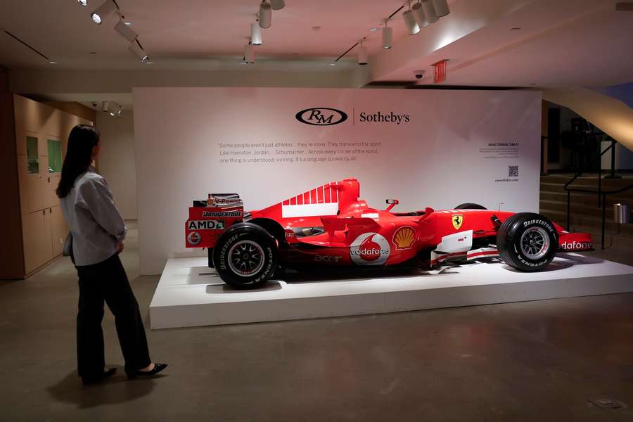 Der Ferrari 248 F1 ist bis Mitte des Monats bei Sotheby's zu haben.