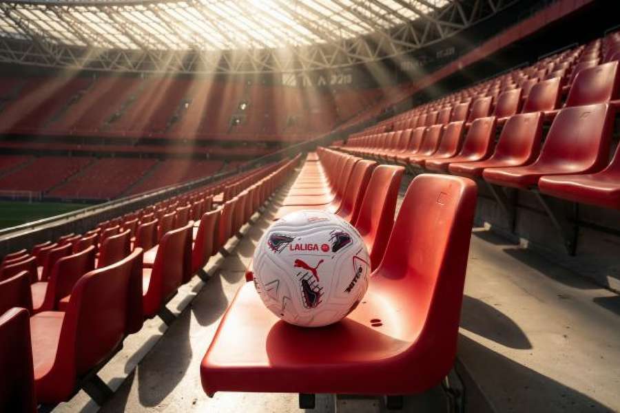 Así es el nuevo balón de LaLiga para la temporada 26/27 Así es el nuevo balón de LaLiga para la temporada 26/27