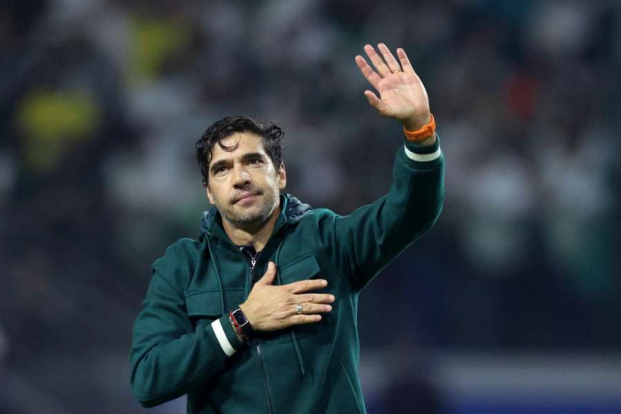 Abel Ferreira comandou a virada do Palmeiras contra a LDU em 2025
