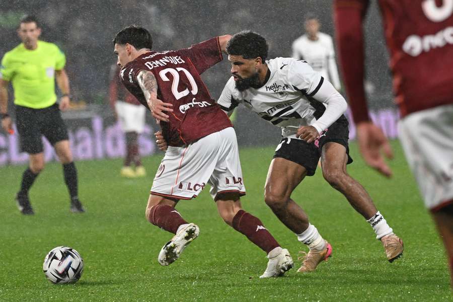 Deminguet com Mahdi Camara