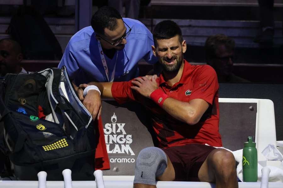 Novak Djokovič se omluvil z Turnaje mistrů.
