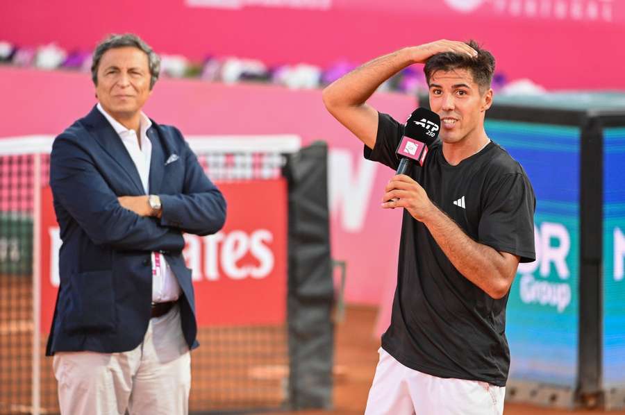 Tiago Torres está nos quartos de final do Estoril Open