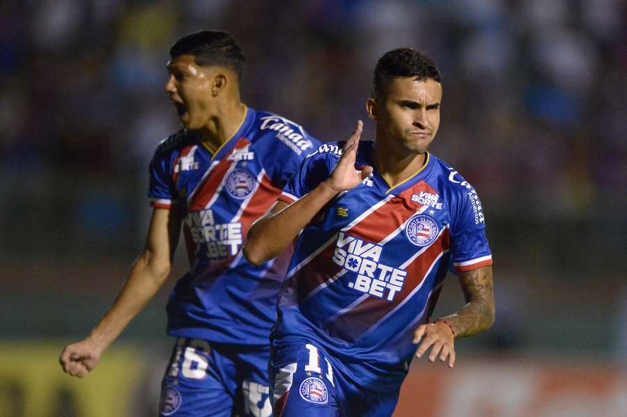 Bahia aplicou uma goleada de mão cheia para chegar à final do Estadual pelo terceiro ano seguido