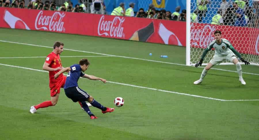Empate amargo para o Japão contra a Bélgica: Genki Haraguchi finaliza para o gol