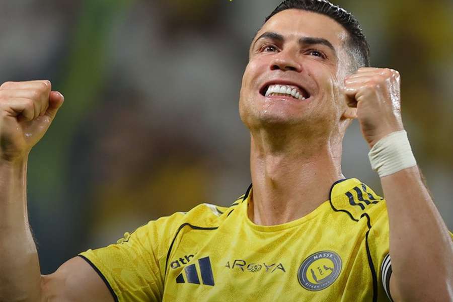 Cristiano Ronaldo fez dois gols na vitória do Al-Nassr sobre o Al-Najma