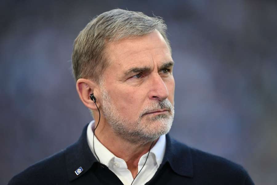 Stefan Kuntz nach der Niederlage des HSV in München Stefan Kuntz nach der Niederlage des HSV in München