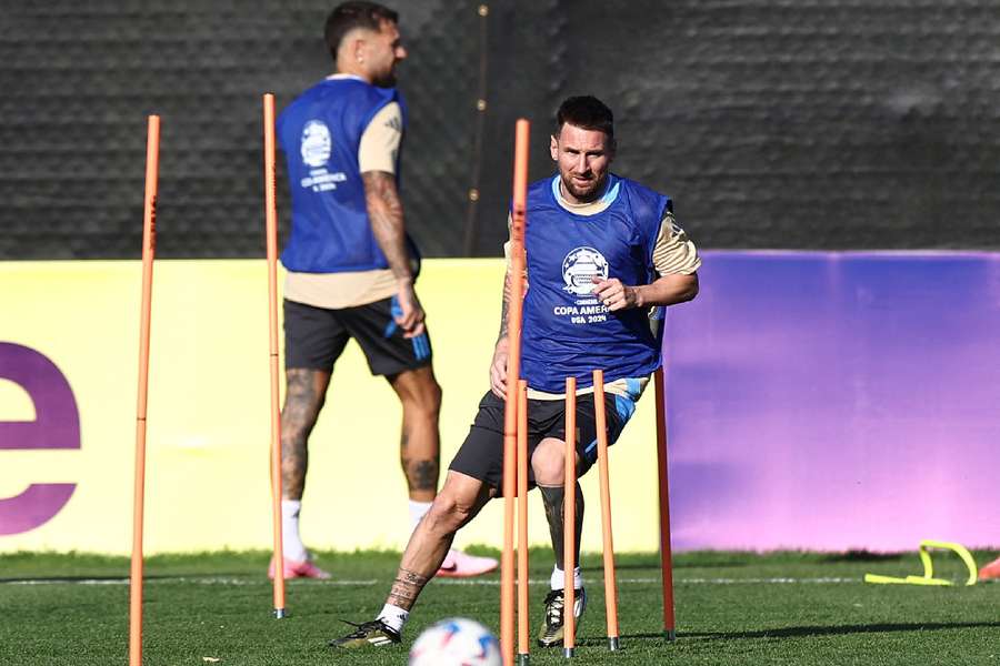 Messi in training for Argentina 