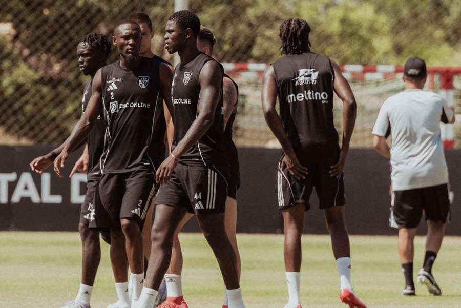 Casa Pia e Portimonense empatam sem golos em jogo particular (0-0)