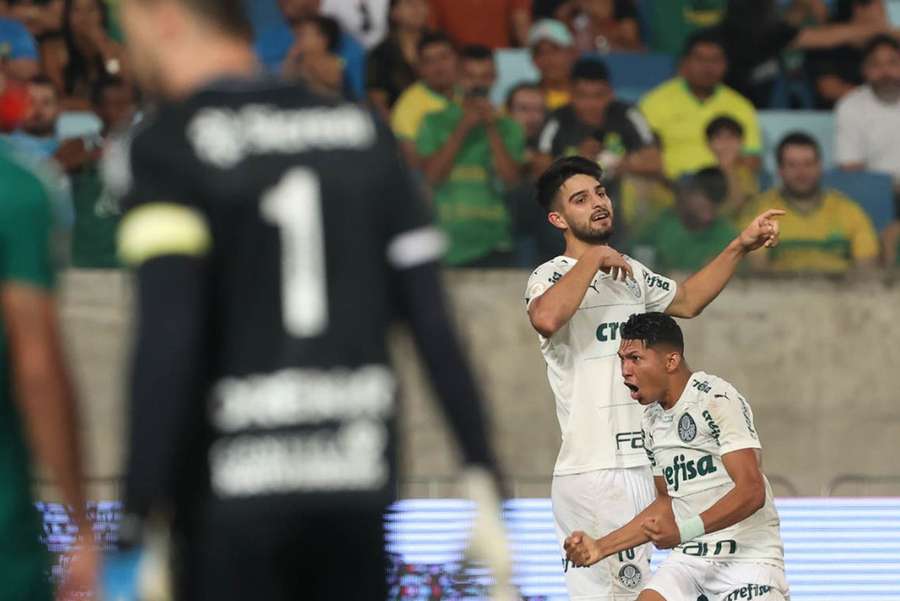 José Manuel López fez apenas o segundo golo no Brasileirão pelo Palmeiras