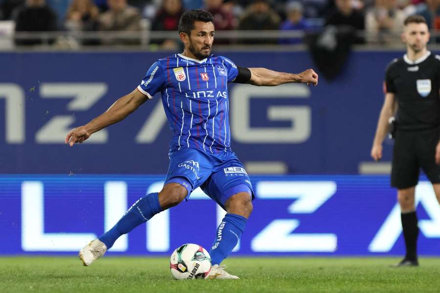 Ronivaldos Linzer besiegten Wacker mit 3:0 Ronivaldos Linzer besiegten Wacker mit 3:0