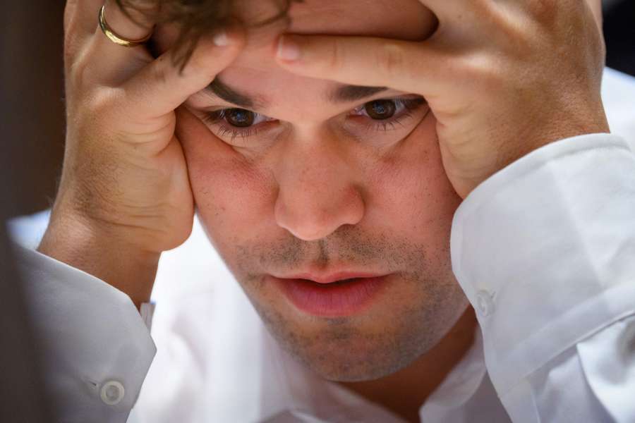 Magnus Carlsen, concentrado durante una partida