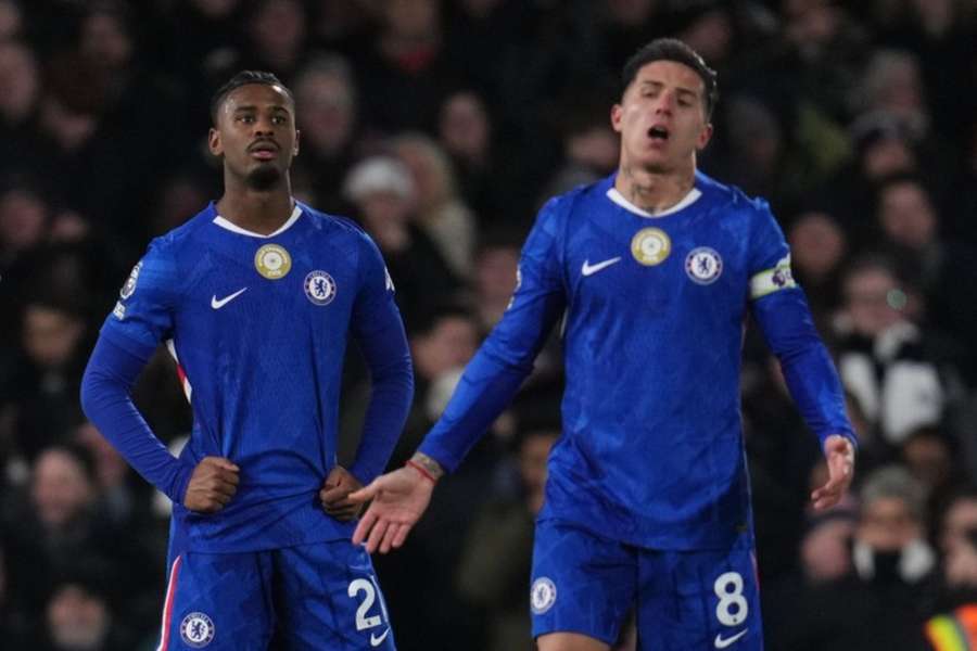 Chelsea perdeu para o Fulham no Craven Cottage