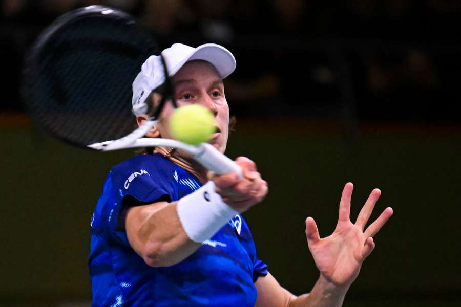 ATP Vienna, Ruusuvuori schianta Sonego. L'italiano eliminato al primo turno