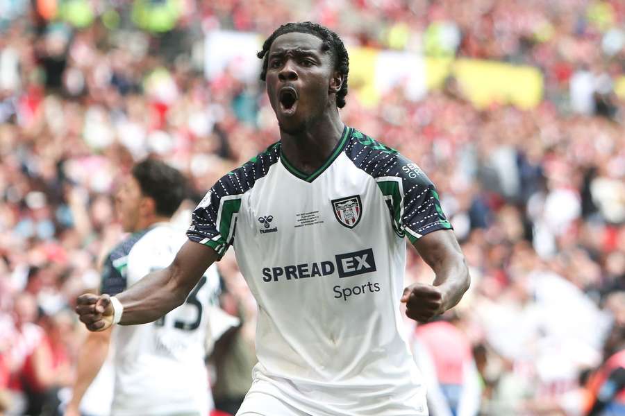 Mayenda signs long term contract with Sunderland: I know our supporters will be delighted
