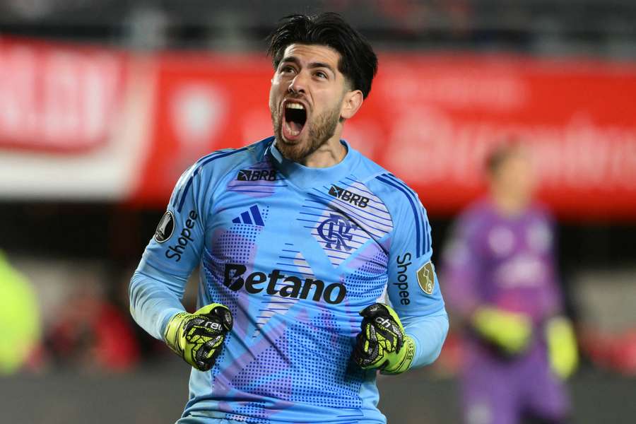 Rossi foi o herói da classificação do Flamengo