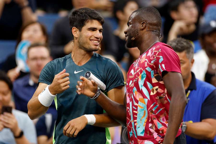 Alcaraz en Tiafoe zijn buiten de baan goede vrienden